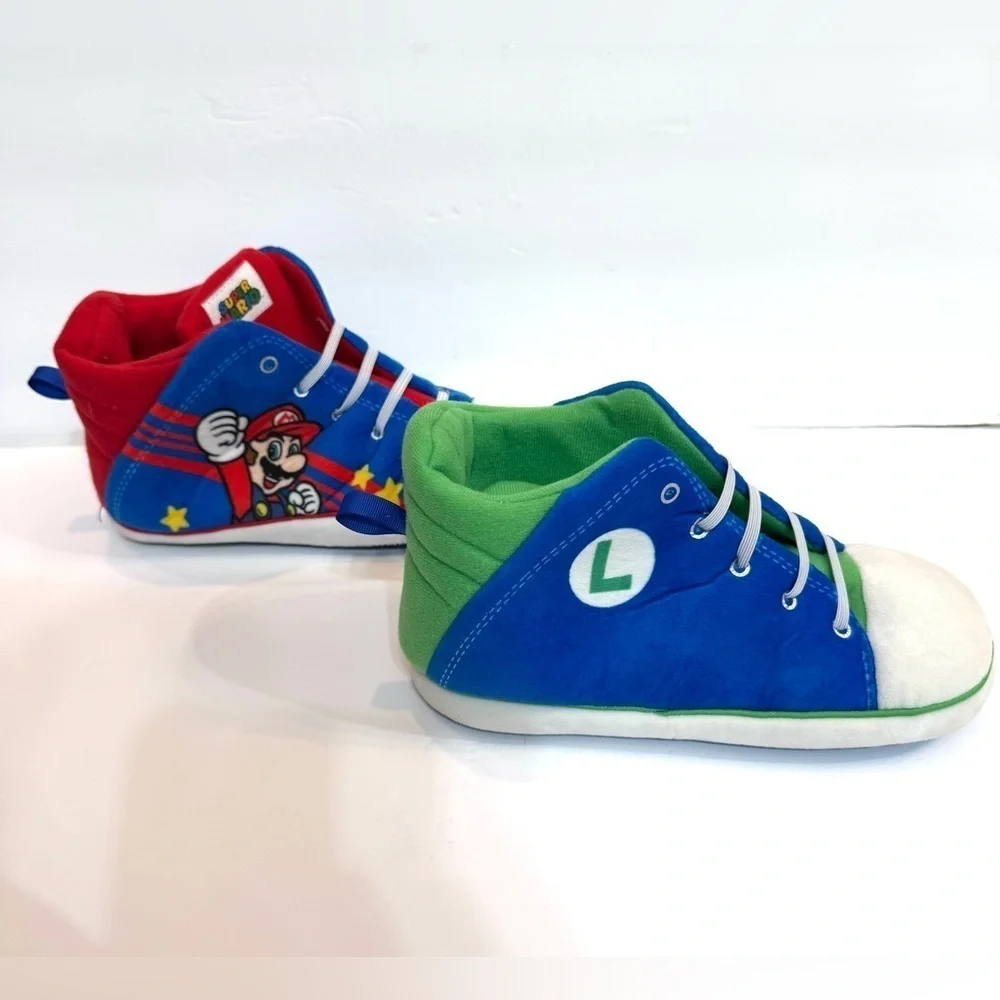 Boys Nintendo Super Mario Brothers Red and Green Bedroom SLIPPERS Size 6